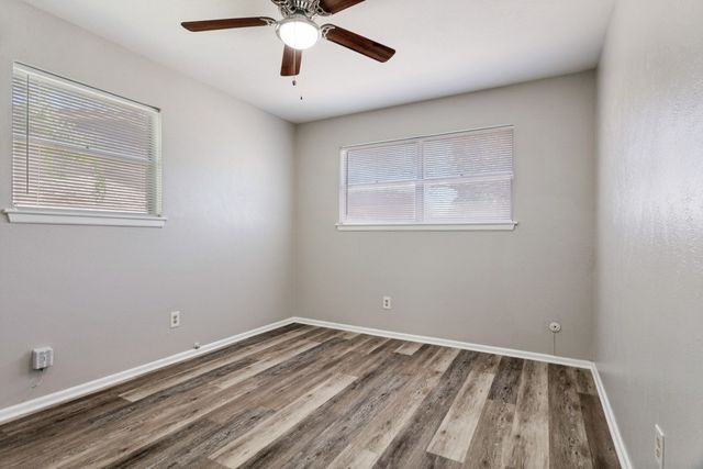 201 Wofford Way, Saginaw, TX 76179