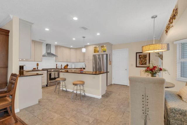 210 ROYAL OAKS CIRCLE, Longwood, FL 32779