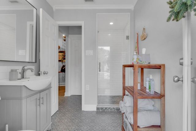 210 ROYAL OAKS CIRCLE, Longwood, FL 32779