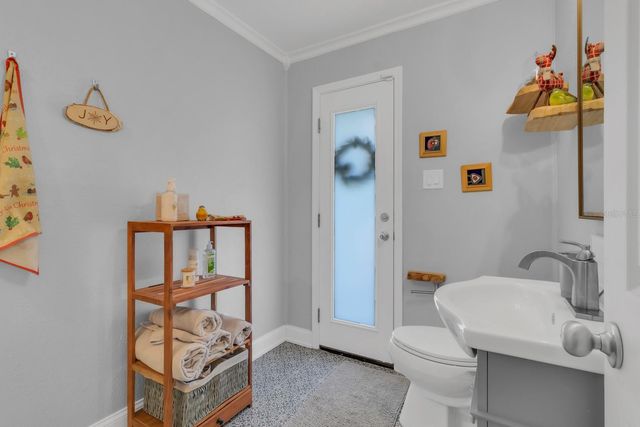 210 ROYAL OAKS CIRCLE, Longwood, FL 32779