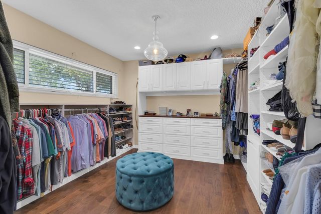 210 ROYAL OAKS CIRCLE, Longwood, FL 32779