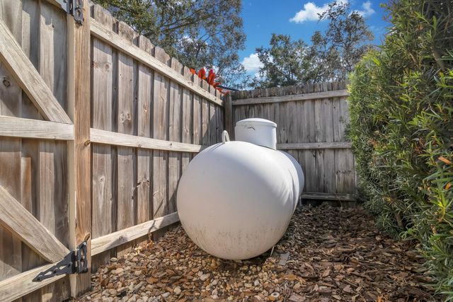 210 ROYAL OAKS CIRCLE, Longwood, FL 32779