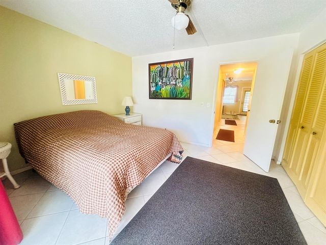 59 OAKRIDGE E, Deerfield Beach, FL 33442