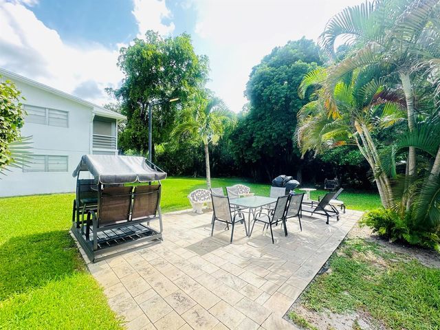 59 OAKRIDGE E, Deerfield Beach, FL 33442