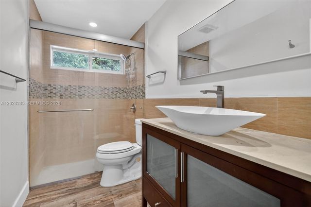 2030 N 57th Ter, Hollywood, FL 33021