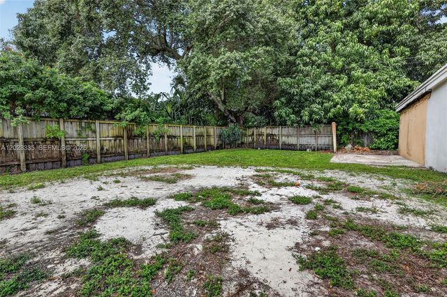 2030 N 57th Ter, Hollywood, FL 33021