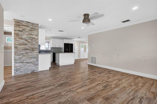 2030 N 57th Ter, Hollywood, FL 33021