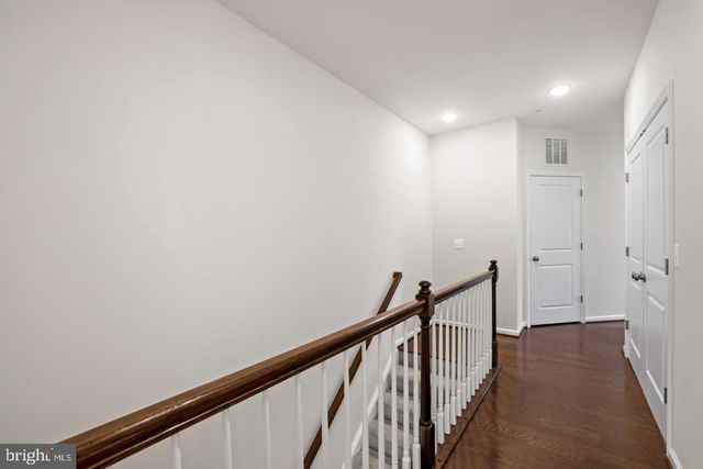 1102 RIBBON LIMESTONE TER SE, Leesburg, VA 20175