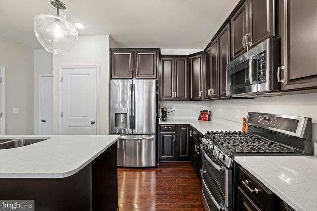 1102 RIBBON LIMESTONE TER SE, Leesburg, VA 20175