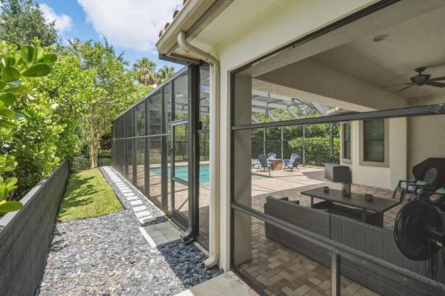 10375 Cameilla Street, Parkland, FL 33076