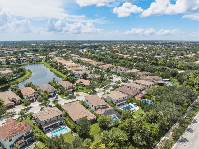 10375 Cameilla Street, Parkland, FL 33076