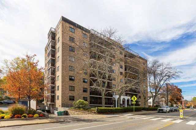990 Massachusetts Ave 73, Arlington, MA 02476