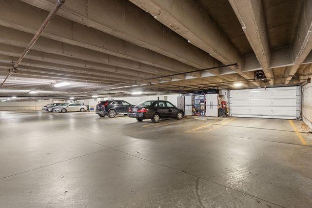 990 Massachusetts Ave 73, Arlington, MA 02476