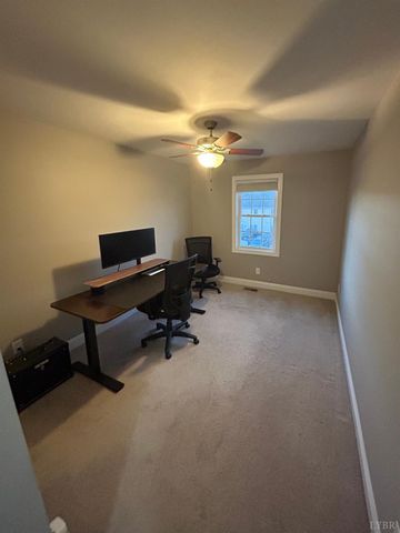 624 Capstone Drive, Lynchburg, VA 24502