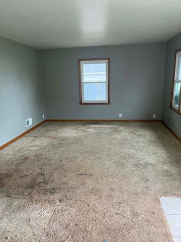 26212 County Road 4, Elkhart, IN 46514