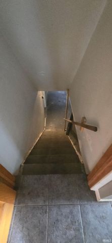 26212 County Road 4, Elkhart, IN 46514