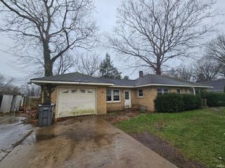 26212 County Road 4, Elkhart, IN 46514