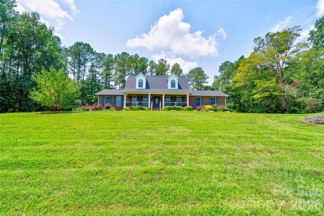 189 Hazelhurst Lane, Mooresboro, NC 28114