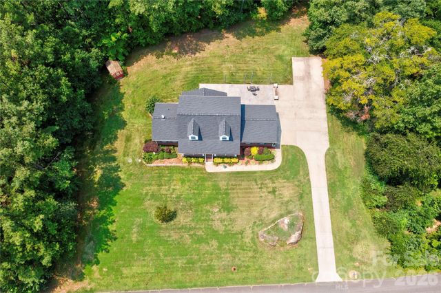 189 Hazelhurst Lane, Mooresboro, NC 28114