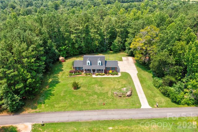 189 Hazelhurst Lane, Mooresboro, NC 28114