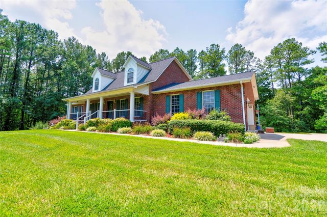 189 Hazelhurst Lane, Mooresboro, NC 28114