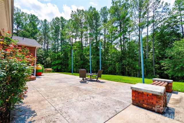 189 Hazelhurst Lane, Mooresboro, NC 28114