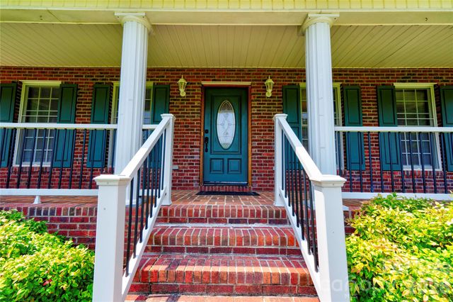 189 Hazelhurst Lane, Mooresboro, NC 28114