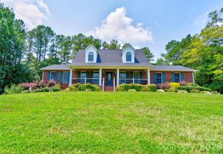 189 Hazelhurst Lane, Mooresboro, NC 28114