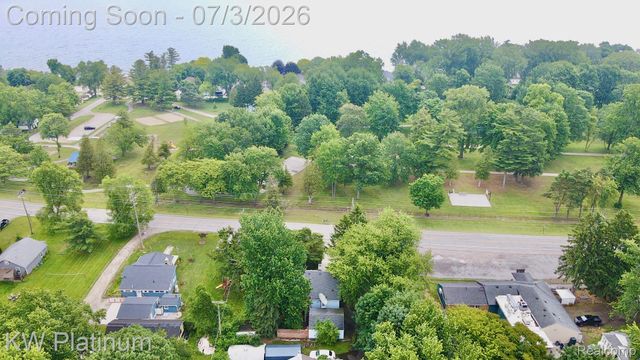 7955 Lakeshore Road, Burtchville Township, MI 48059
