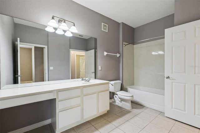 1351 VENEZIA COURT 305, Davenport, FL 33896