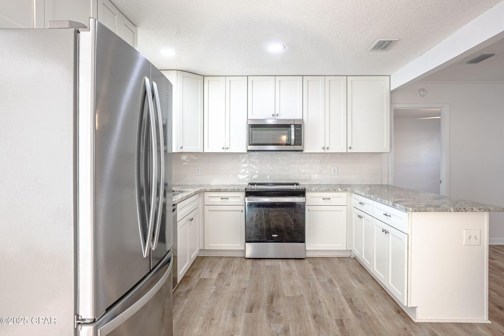 Image 8 of property listing at 20003 First Avenue, Panama City Beach, FL 32413