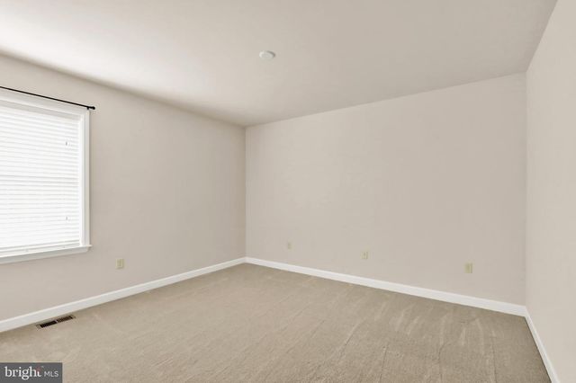 658 EBERSOLE RD, Reading, PA 19605