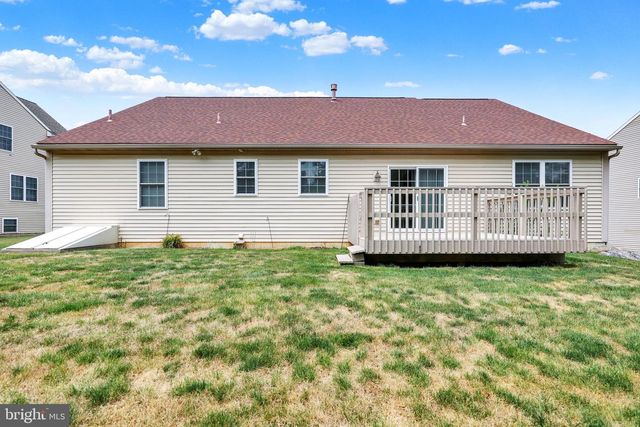 658 EBERSOLE RD, Reading, PA 19605