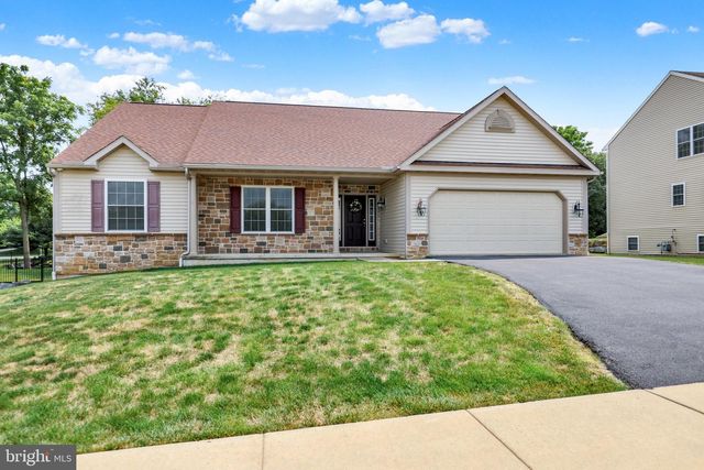 658 EBERSOLE RD, Reading, PA 19605