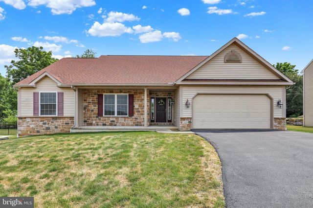 658 EBERSOLE RD, Reading, PA 19605