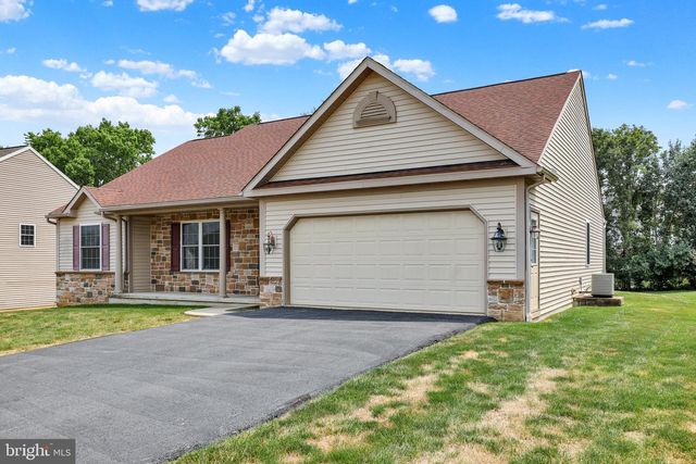 658 EBERSOLE RD, Reading, PA 19605