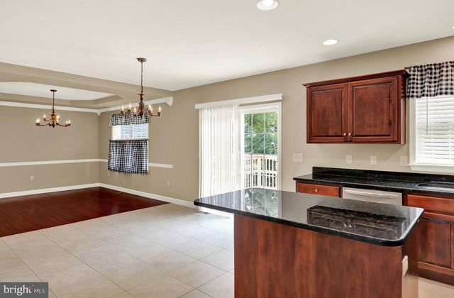 658 EBERSOLE RD, Reading, PA 19605