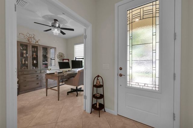 5040 Pendelton Square, Vero Beach, FL 32967