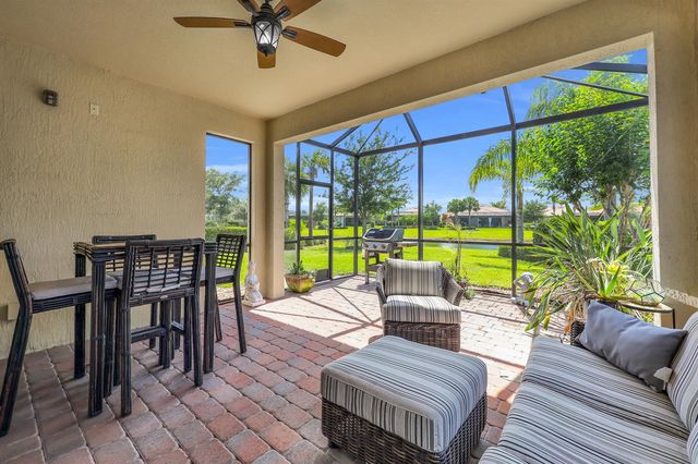 5040 Pendelton Square, Vero Beach, FL 32967