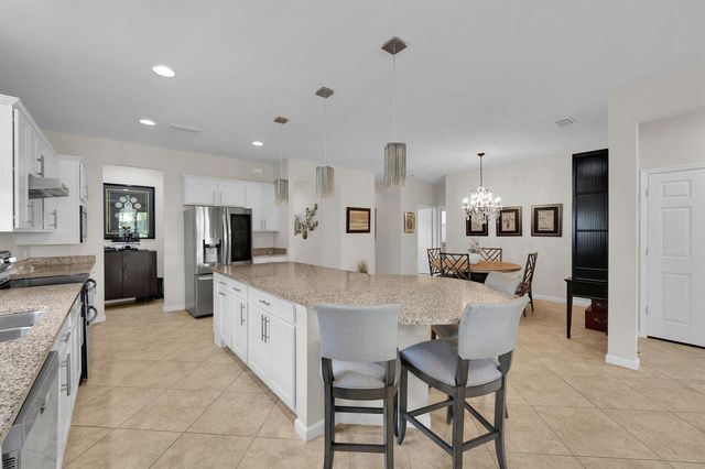 5040 Pendelton Square, Vero Beach, FL 32967