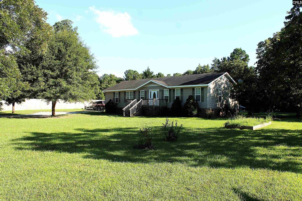 2693 Macedonia Church Road, Prosperity, SC 29127