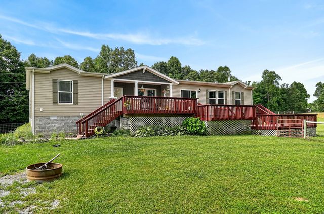 295 Narrow Way, Crossville, TN 38572