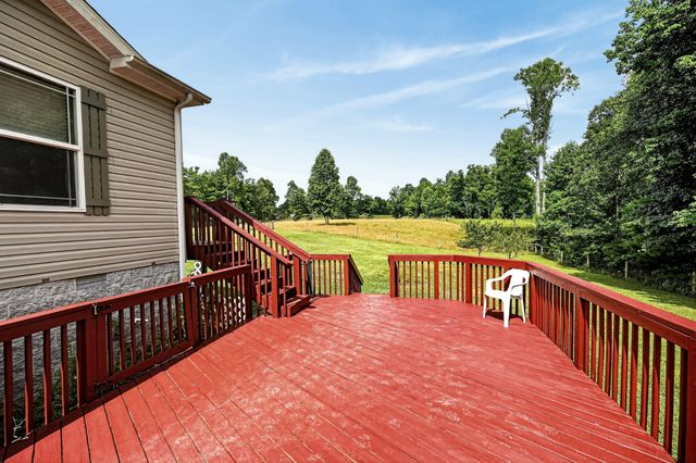 295 Narrow Way, Crossville, TN 38572