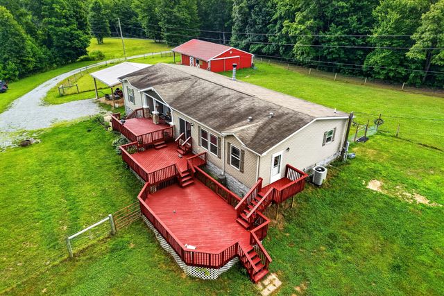 295 Narrow Way, Crossville, TN 38572
