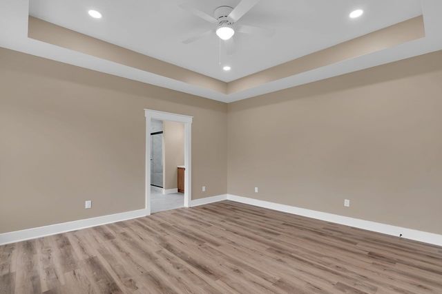 84 Meadowood Ln, Winchester, TN 37398