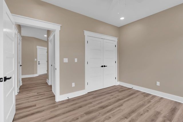 84 Meadowood Ln, Winchester, TN 37398