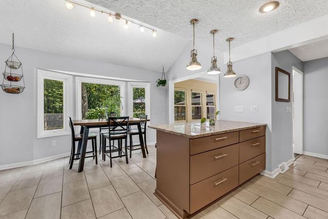 7288 Lee Road, Westerville, OH 43081