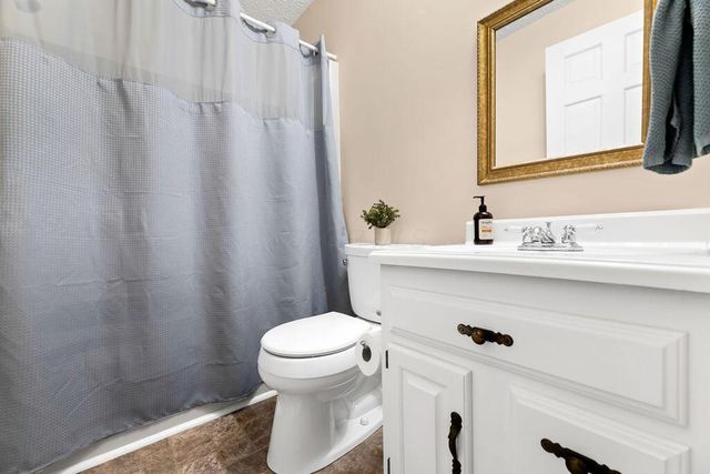 7288 Lee Road, Westerville, OH 43081