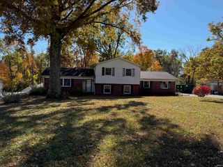 5621 W Gifford Road, Bloomington, IN 47401