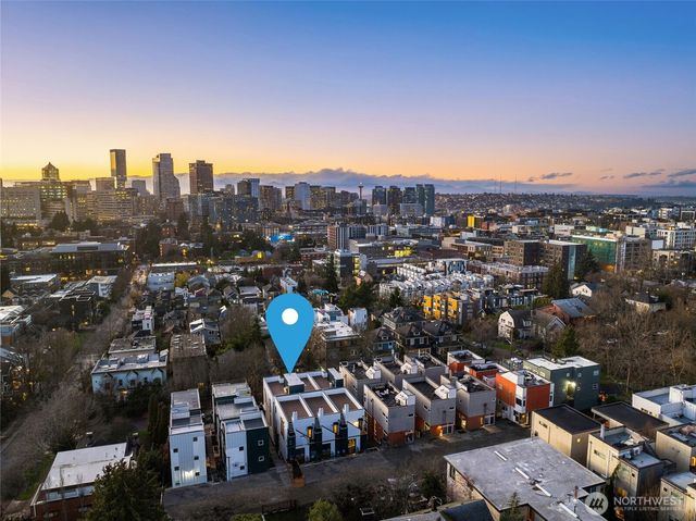 914 C 15th Avenue, Seattle, WA 98122